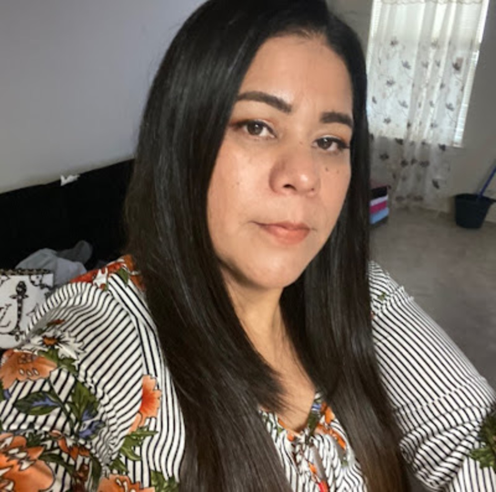 Meet your Posher, Juana maría